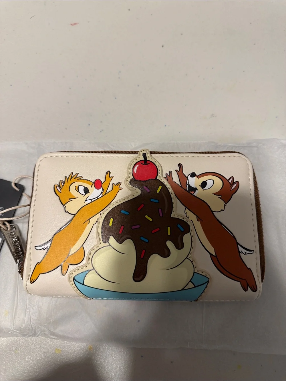 Chip and Dale wallet Disney